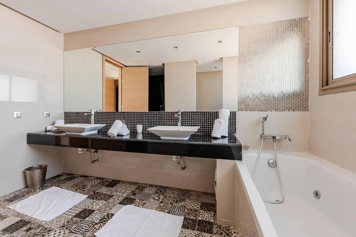 Escape To Luxury: 4 Bedroom Villa On Golf Course Marrakesh